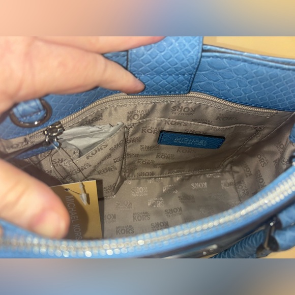 NWT MICHAEL KORS KELLEN SKY BLUE EMBOSSED Medium SATCHEL LEATHER MSRP $328 - Picture 5 of 14